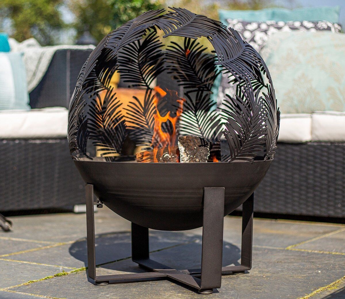 Forest Black Hacienda La Design | Globe mit Feuerkugel